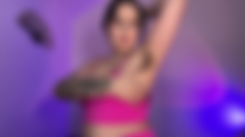 Adicta a las axilas sudorosas ~ adoración de las axilas peludas.