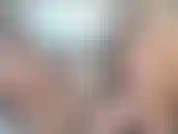 Velvetskye me folla con un dildo.