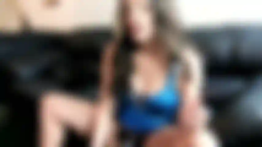 Fiesta de dos consoladores.