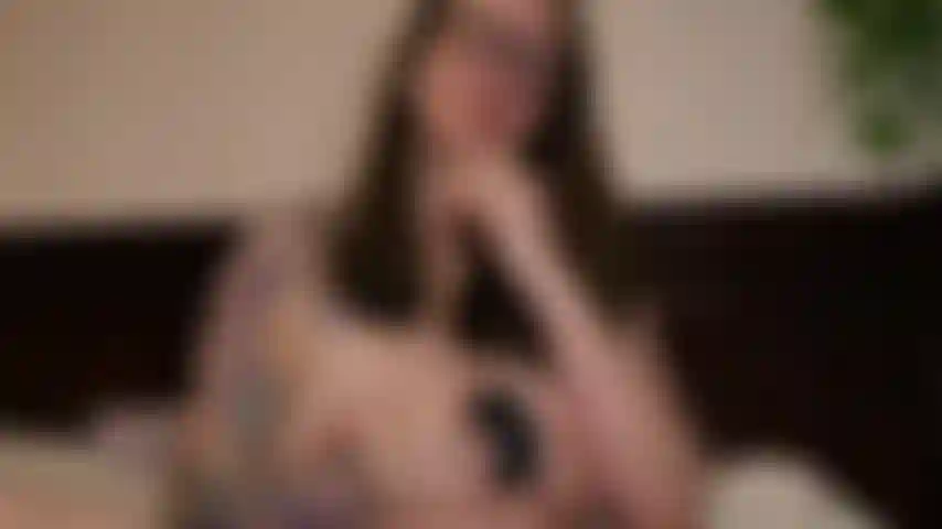 Topless in bed I get an incoming call from my bestie. I put my EarPods in to chat with her. She is at work but I have to fill her in on my date the night before. Totally caught off guard with his tiny penis!!! He totally didnt give tiny cock vibes but wow! We laugh, we joke, we mock! Tiny cocks need to be put in a cage and locked away so not to waste any womans time! We joke about our friend who is with a tiny dicked man and how eventually her need to cheat and have real dick in her will happen soon! Listen in on how us woman really feel about tiny cocks, because size DOeS matter!!