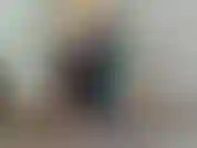 Vamos a tirar el viejo y aburrido "joi" y probar algo más aventurero. Se te indicará que te masturbes en este video. Así como muchas otras tareas, incluido el juego anal y cei.