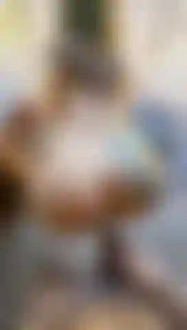 Filling a big ass with milk