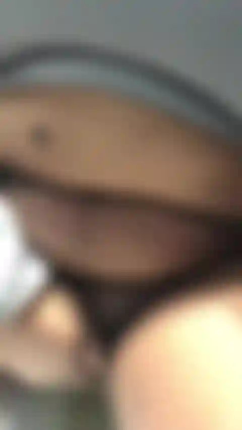 Cachonda en el trabajo.