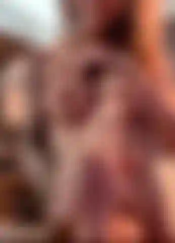 I'll show you how a REAL woman uses her mouth, take notes boys