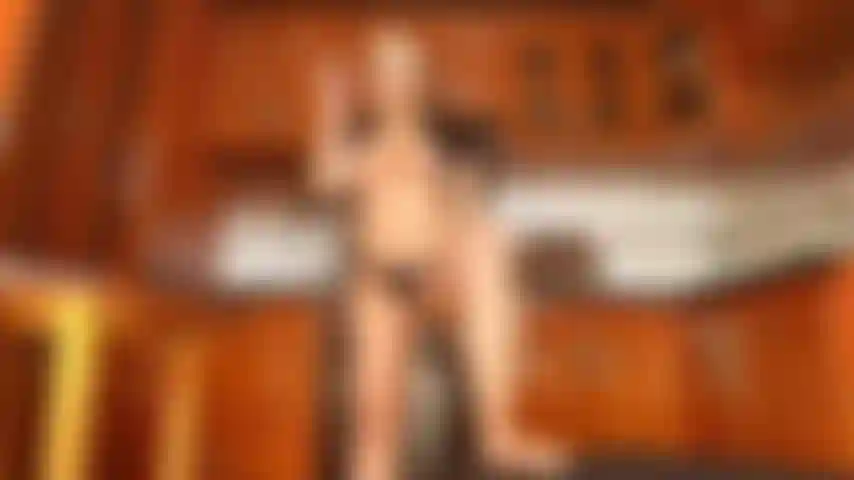 I SMOKE A CIGARETTE NAKED