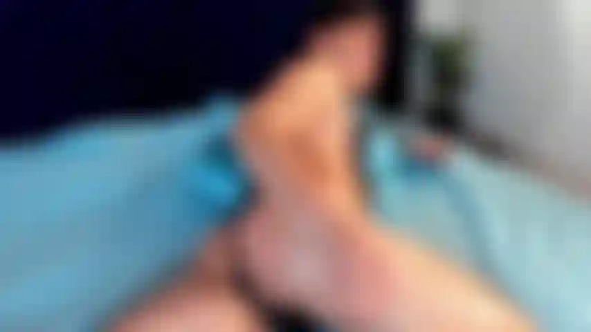 Dame una palmada en el culo y muéstrame el culo.