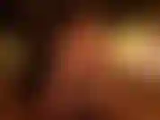 En mi patio trasero, imágenes nocturnas, iluminación y atmósfera increíbles. Estoy dispuesta a enseñarle a tu esposa los placeres de la bbc. Follo y chupo esa gran polla para los dos ... Ella es el próximo bebé.