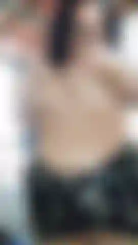 Gimiendo y corriéndome con buena masturbación.