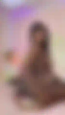 Disfruta ver cómo cabalgo.