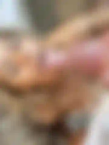 Masturbándome en la cara.