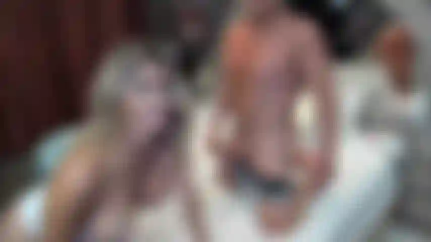 Chupando una polla gruesa!!