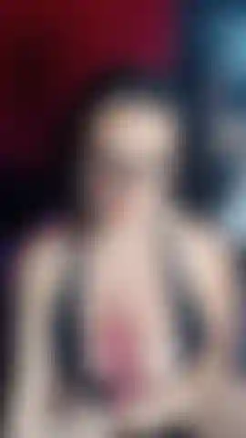 Treat me like a queen and I will be your whore