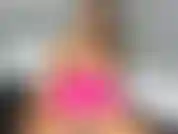 Guapa, borracha y rosada.