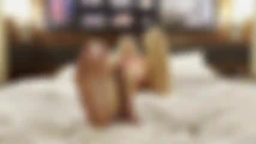 Cock humiliation/F oot domination