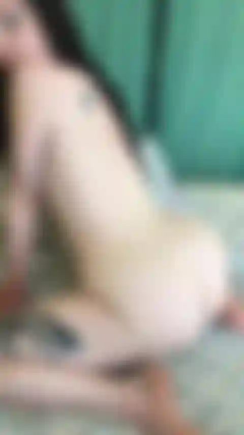 Twerking y joi. Twerking mientras te digo como acariciarte la polla.