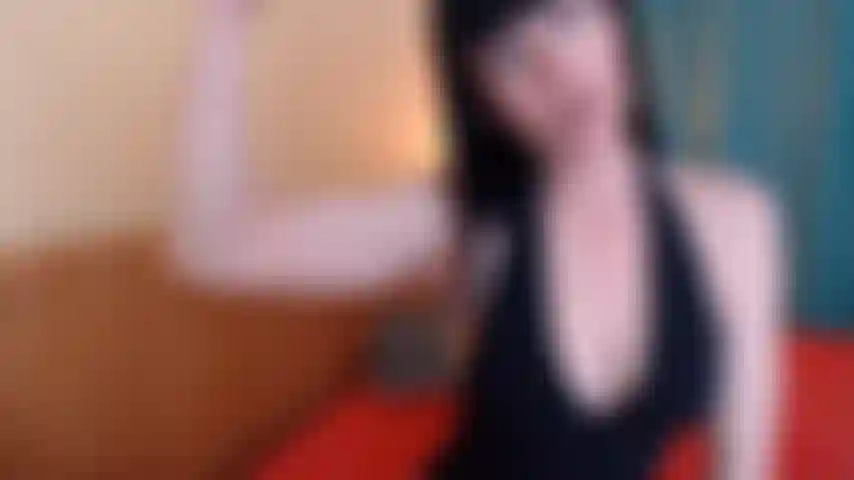 Doblando por biceps dándote joi.