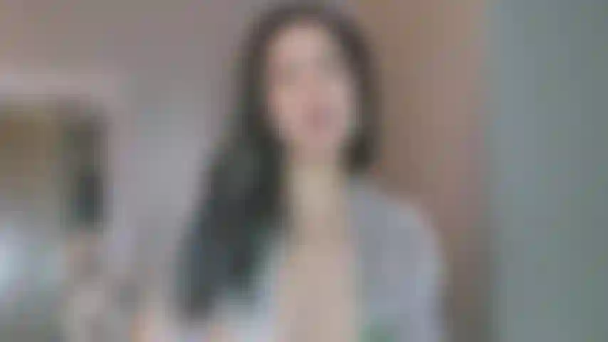 Sissy bj entrenando: este video te explicará exactamente cómo planeo convertirte en mi buena mariquita. Hablo en general sobre mis planes y luego entro en una lección detallada de bj. Imprescindible para todas las mariquitas!