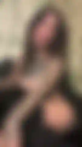 Watch me cum! Tattooed Goddess worships her own pussy