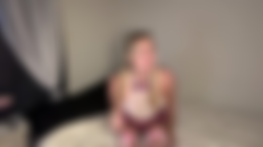 Universitaria te encierra.