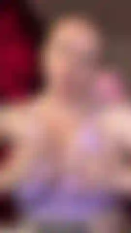 Loving Caresses and Kisses for My Huge Breasts
Intimate POV tit worship filled with soft touches, gentle bounces, and many loving kisses.
#bigboobs #bigtits #bignipples #curve  #dirtytalk  #worship