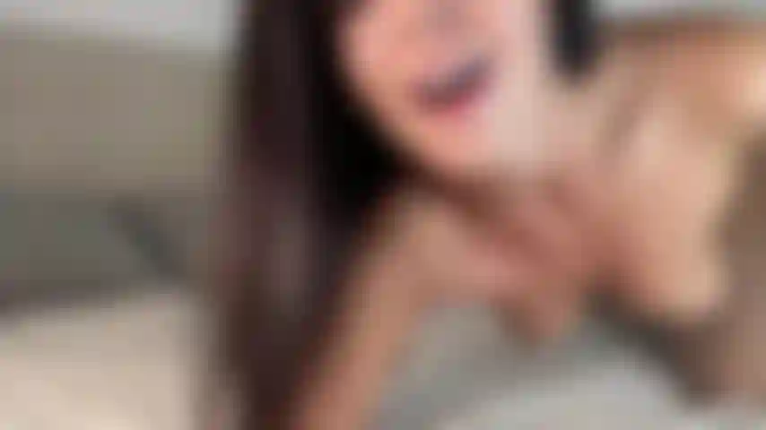 27. Obtuve una propina de 390 de oro, gimo el nombre ben y me corro duro.