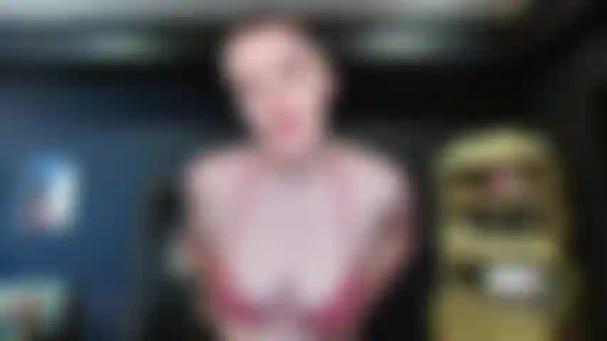 Pequeña zorra cornuda.