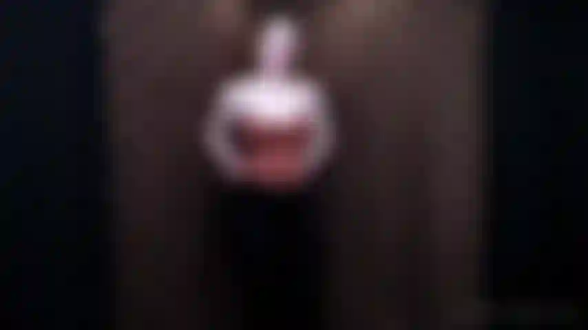 Adoración de axilas peludas y malolientes.