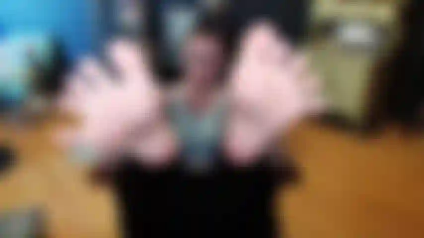 Pago mis extensiones de dedos de los pies: adoración de pies findom.