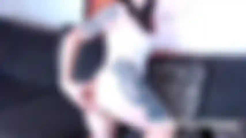 Adoración de culos para olfateadores. ¡Mete la nariz ahí!