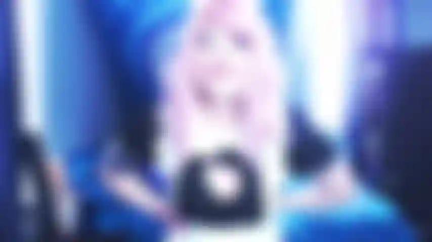 Linda criada quiere limpiar tu trasero para usarlo! ( Femdom).