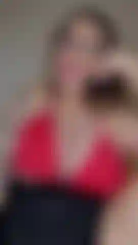 Giganta cría video embarazada.