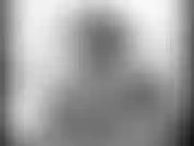 (67) GoldieStar en este conjunto de fotos de presentación de diapositivas usa corsé y bragas negros.