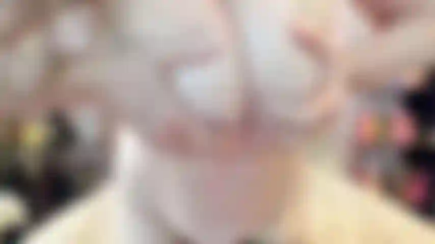 ( Gs.1023) GoldieStar se presenta en show dorado - 11:38 minutos. Tetas grandes, culo grande, gilf, coño peludo, squirting, anal, dp, coño abierto (17/06/2023 a las 16:54)_1687035270376.