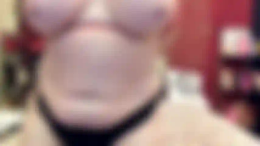 ( Gs.501) GoldieStar se presenta en show de oro. Roleplay (llamando a todos los presentes en la sala por su nombre...) 9 Acta. Gilf, tetas grandes, squirting, dedos en el culo, aceite, anal, doble penetración, todos consoladores negros (3/4/2022).