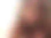 (19) GoldieStar juega con su coño con charlas sucias en su habitación en las vegas.