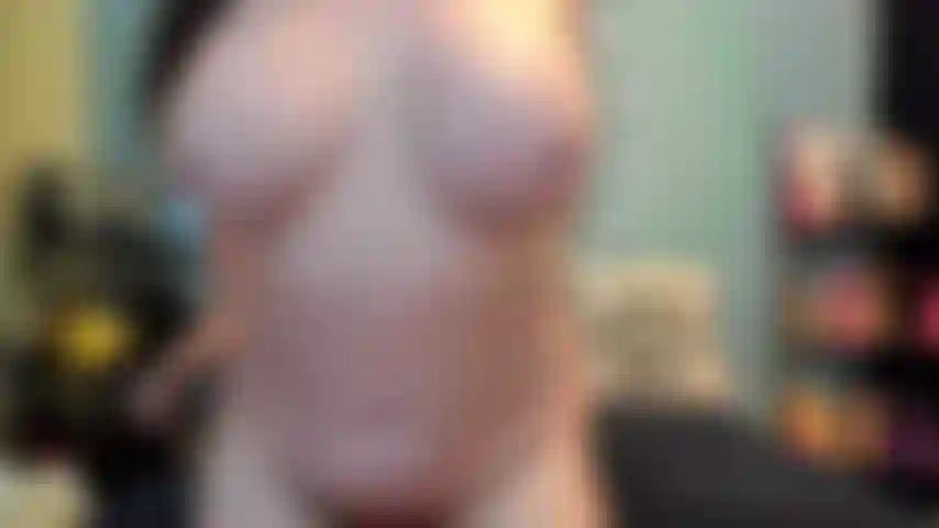 ( Gs.937) GoldieStar se presenta en show de oro - 11:01 minutos. Tetas grandes, culo grande, gilf, coño peludo, squirting, anal, doble penetración interracial, hermético, juguete interactivo (8/4/2023).