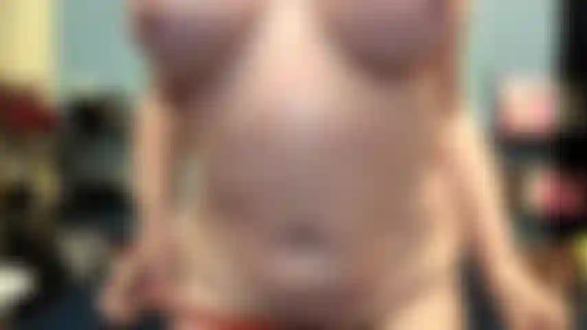 ( Gs.652) GoldieStar se presenta en show de oro - 11 minutos. Tetas grandes, gilf, coño peludo, culo grande, squirting, anal, dp interracial, pies descalzos (30/6/2022).