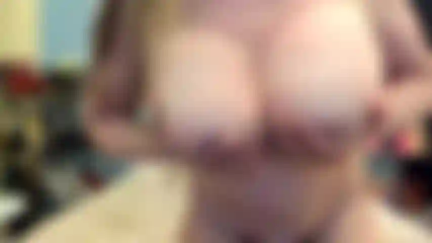 ( Gs.606) GoldieStar se presenta en show de oro - 8:55 minutos. Tetas grandes, culo grande, coño peludo, gilf, juguete interactivo, anal, relleno de bragas en la boca, squirting, dp (10/6/2022).