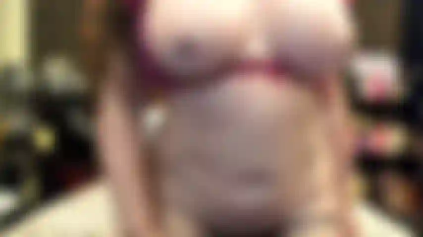 ( Gs.743) GoldieStar se presenta en show de oro - 10:59 minutos. Tetas grandes, gilf, tacones de punta plateada, coño peludo, squirting, anal, dp (5/9/2022).