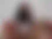 (11) GoldieStar en este conjunto de fotos de presentación de diapositivas usa un top blanco y bragas de encaje... Y abre su coño rosado para ti... Luego desliza un consolador de vidrio tipo bastón de caramelo en su húmedo coño.