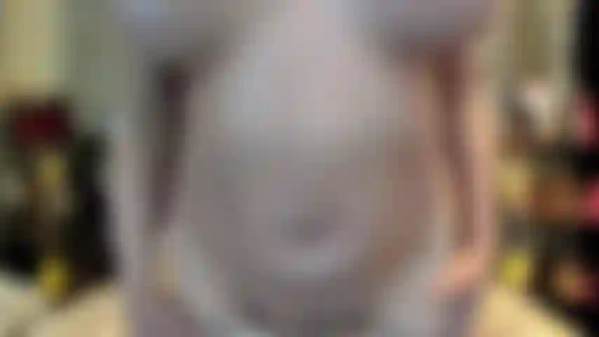 ( Gs.875) GoldieStar se presenta en show de oro - 9:01 minutos. Tetas grandes, culo grande, gilf, pies descalzos, coño peludo, squirting, anal, doble penetración, todos consoladores blancos (29/12/2022).