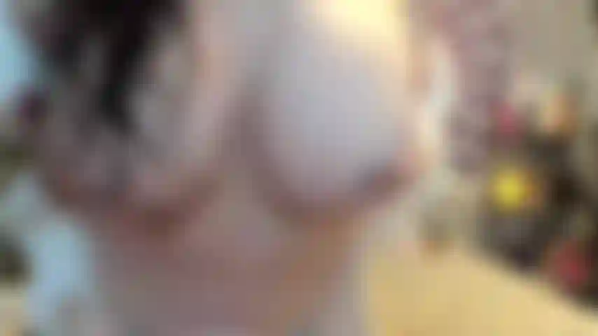 ( Gs.898) GoldieStar se presenta en show de oro - 10 minutos. Tetas grandes, culo grande, gilf, coño peludo, squirting, pies descalzos, anal, dp interracial (28/4/2024).