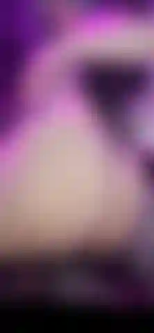 Watch my oiled ass bounce for you