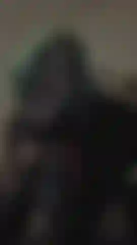 For my feet lovers... Teasing with my stockings..