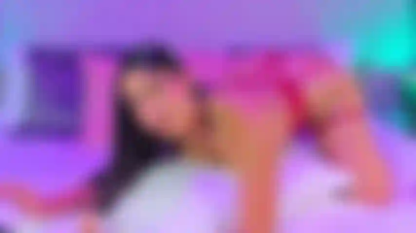 Disfruta de mis labios alrededor de tu polla.