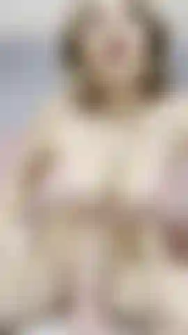 yes! come here and fuck me hard like this