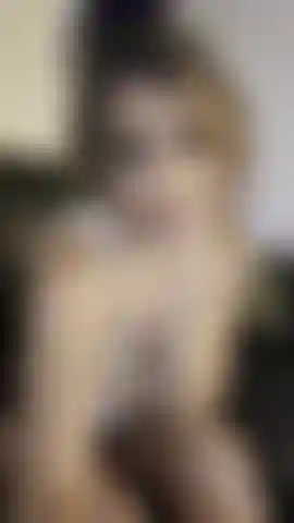 Juega conmigo en la sala.