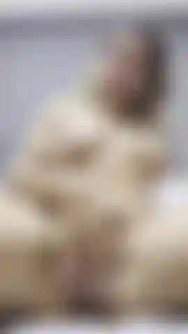 Pon tu cara entre mis piernas.