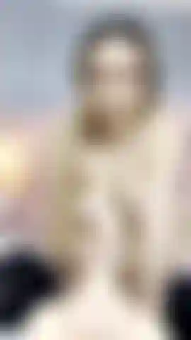 Me siento tan caliente rebotando sobre ti.