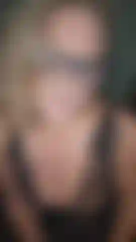 Dejame chuparte la polla.